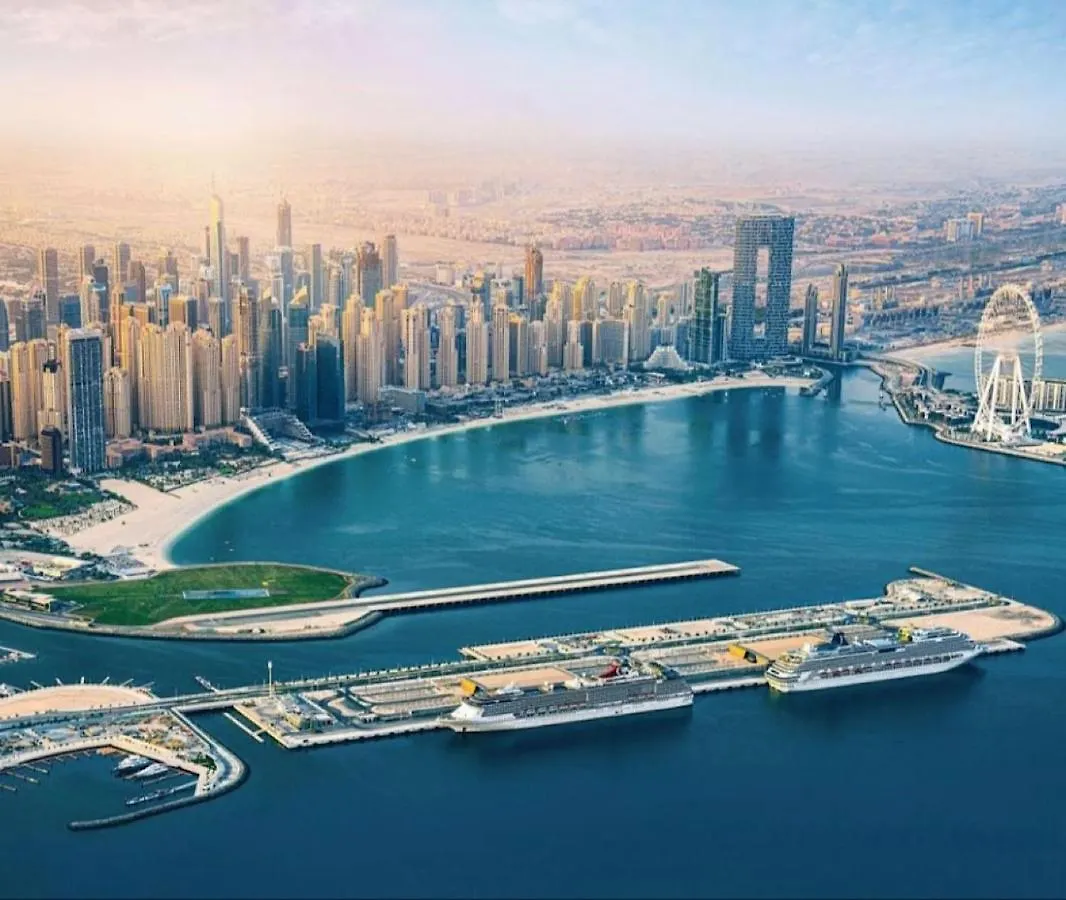 Murjan Suites Waterfront The Walk Jumeirah Beach Residence Dubai United Arab Emirates
